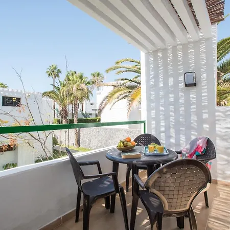 304 First Floor Quite Bungalow Terrace & Pool Aparthotel *